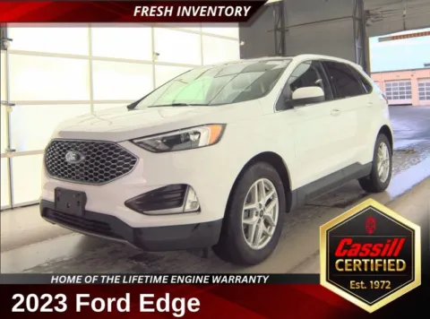 White 2023 Ford Edge SEL for sale in Cedar Rapids, IA