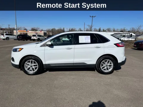 Photos of 2023 Ford Edge SEL for sale in Cedar Rapids, IA at Cassill Motors