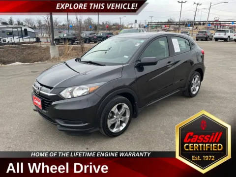 Black 2018 Honda HR-V LX for sale in Cedar Rapids, IA
