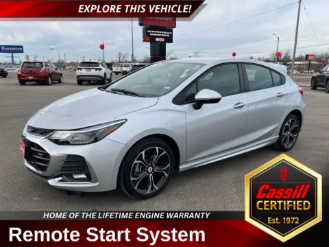 Silver 2019 Chevrolet Cruze LT for sale in Cedar Rapids, IA