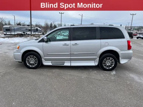 Photos of 2011 Chrysler Town & Country Limited for sale in Cedar Rapids, IA at Cassill Motors