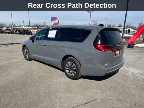 Another view of 2023 Chrysler Pacifica Hybrid Touring L for sale in Cedar Rapids, IA at Cassill Motors