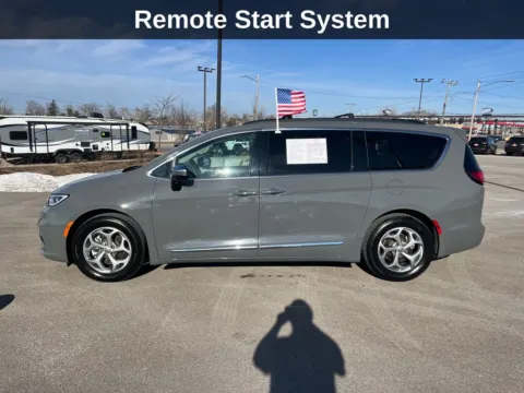 Photos of 2023 Chrysler Pacifica Limited for sale in Cedar Rapids, IA at Cassill Motors