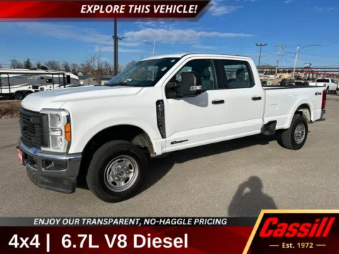 White 2023 Ford F-350SD XL for sale in Cedar Rapids, IA