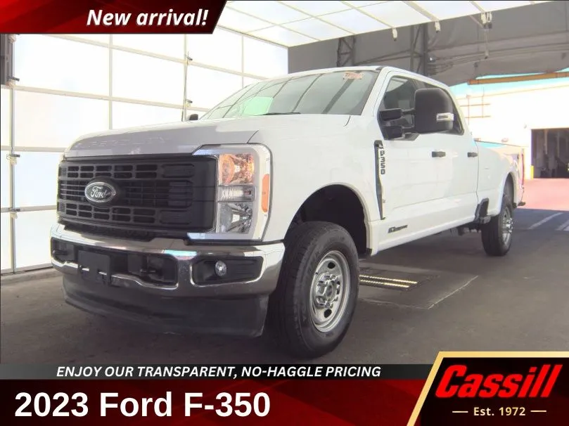 White 2023 Ford F-350SD XL for sale in Cedar Rapids, IA