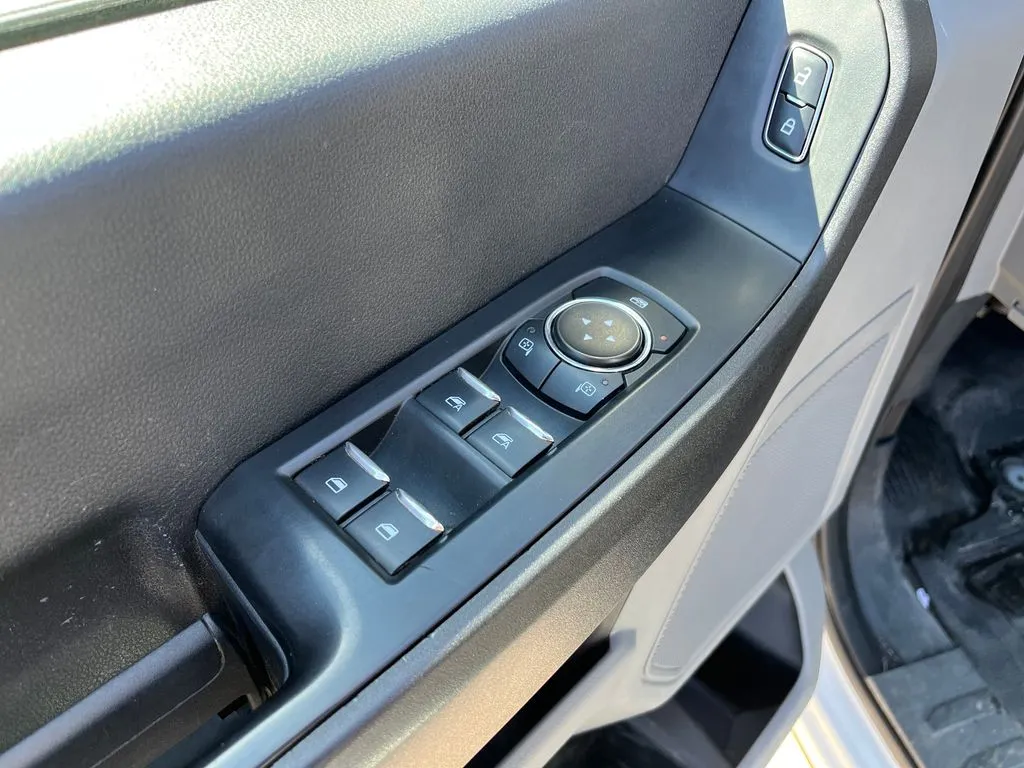 2023 Ford F-350 Super Duty XL - Photo 13