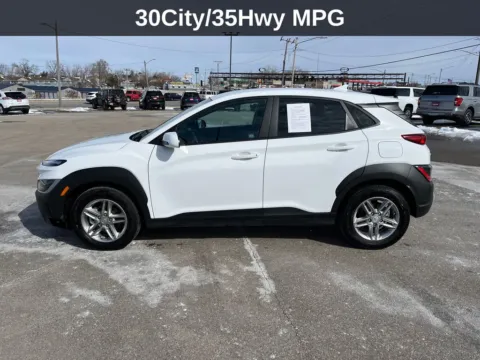 Photos of 2022 Hyundai Kona SE for sale in Cedar Rapids, IA at Cassill Motors