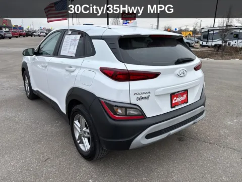 Another view of 2022 Hyundai Kona SE for sale in Cedar Rapids, IA at Cassill Motors