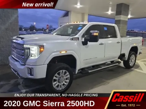 White 2020 GMC Sierra 2500HD Denali for sale in Cedar Rapids, IA