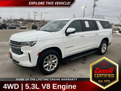 White 2023 Chevrolet Suburban Premier for sale in Cedar Rapids, IA