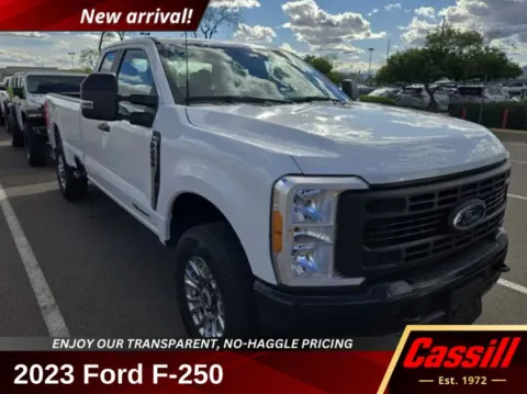 White 2023 Ford F-250SD XL for sale in Cedar Rapids, IA