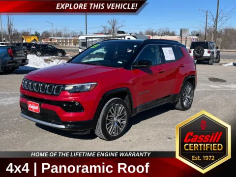 Red 2023 Jeep Compass Limited for sale in Cedar Rapids, IA