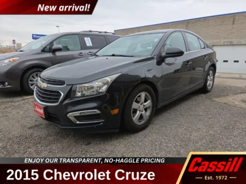 Black 2015 Chevrolet Cruze 1LT for sale in Cedar Rapids, IA