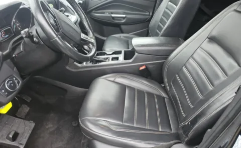 More photos of 2019 Ford Escape SEL at Cassill Motors, IA