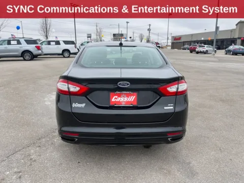 More photos of 2015 Ford Fusion SE at Cassill Motors, IA