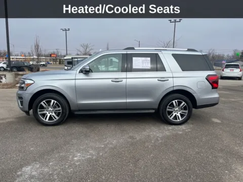 Photos of 2024 Ford Expedition Limited for sale in Cedar Rapids, IA at Cassill Motors