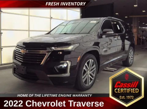 Black 2022 Chevrolet Traverse High Country for sale in Cedar Rapids, IA