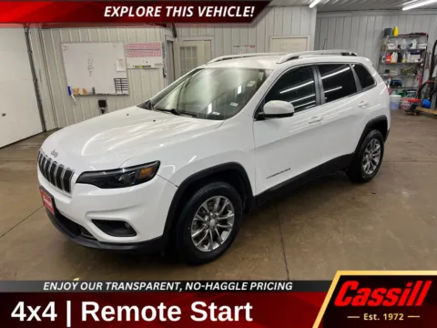 White 2020 Jeep Cherokee Latitude Plus for sale in Cedar Rapids, IA