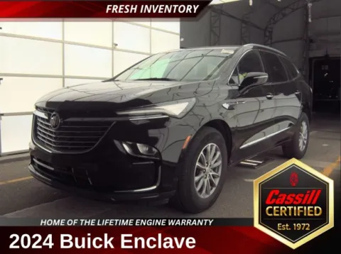 Black 2024 Buick Enclave Essence for sale in Cedar Rapids, IA