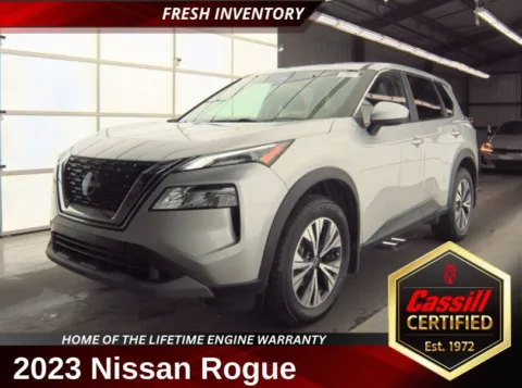 Silver 2023 Nissan Rogue SV for sale in Cedar Rapids, IA