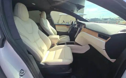 More photos of 2020 Tesla Model X Performance at Cassill Motors, IA