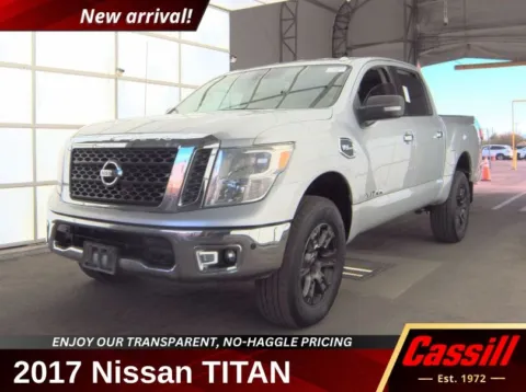 Silver 2017 Nissan Titan SV for sale in Cedar Rapids, IA