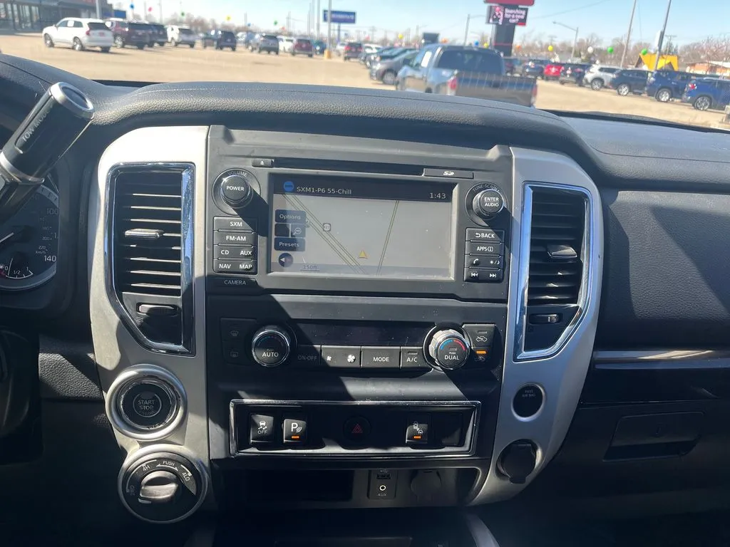 2017 Nissan Titan SV - Photo 12