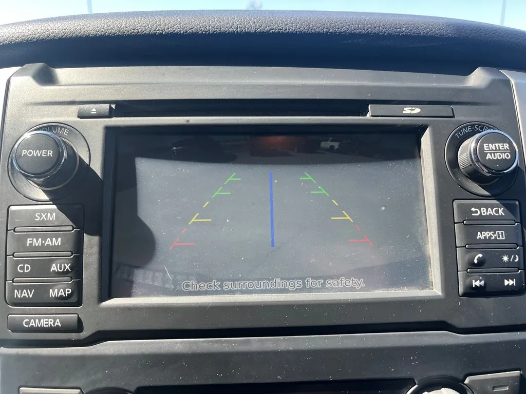 2017 Nissan Titan SV - Photo 13
