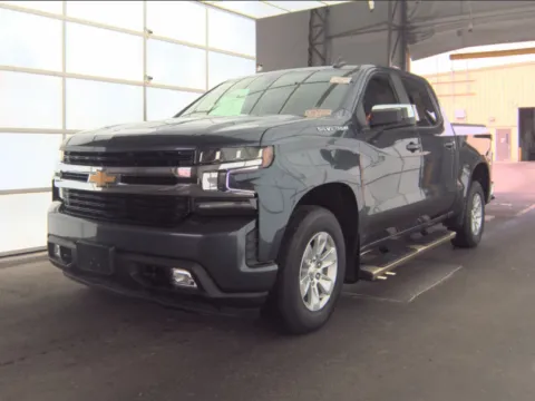 Photos of 2021 Chevrolet Silverado 1500 LT for sale in Cedar Rapids, IA at Cassill Motors