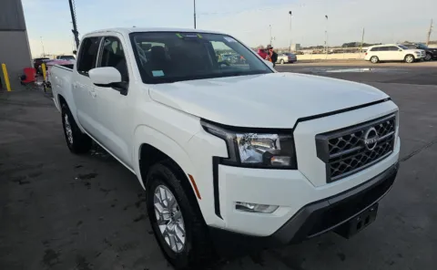 Photos of 2024 Nissan Frontier SV for sale in Cedar Rapids, IA at Cassill Motors