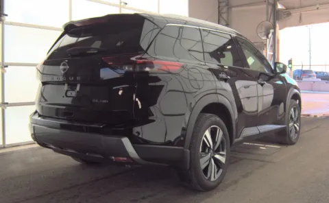 More photos of 2024 Nissan Rogue SL at Cassill Motors, IA