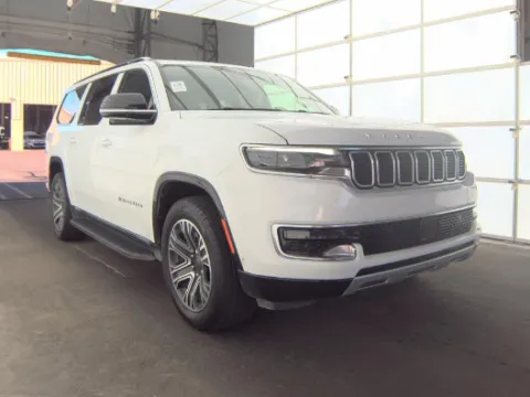 More photos of 2024 Jeep Wagoneer L Series II at Cassill Motors, IA