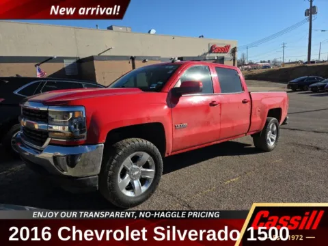 Red 2016 Chevrolet Silverado 1500 LT for sale in Cedar Rapids, IA