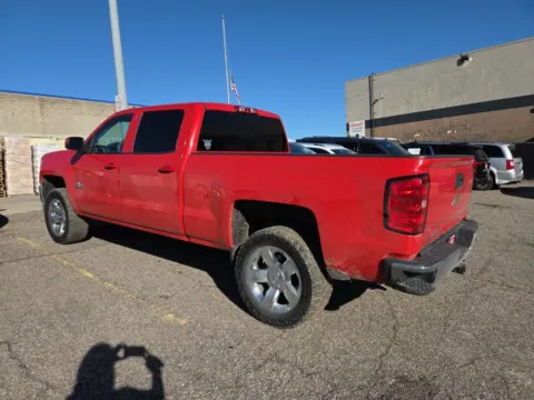More photos of 2016 Chevrolet Silverado 1500 LT at Cassill Motors, IA