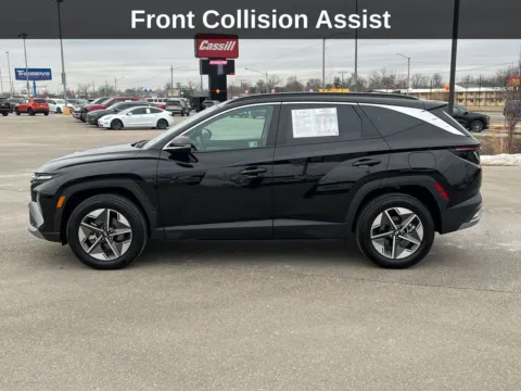 Photos of 2025 Hyundai Tucson SEL Convenience for sale in Cedar Rapids, IA at Cassill Motors