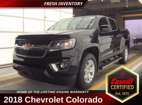 Black 2018 Chevrolet Colorado LT for sale in Cedar Rapids, IA
