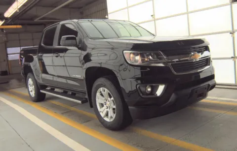 Photos of 2018 Chevrolet Colorado LT for sale in Cedar Rapids, IA at Cassill Motors