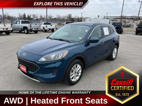 Green 2020 Ford Escape SE for sale in Cedar Rapids, IA