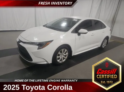 White 2025 Toyota Corolla LE for sale in Cedar Rapids, IA