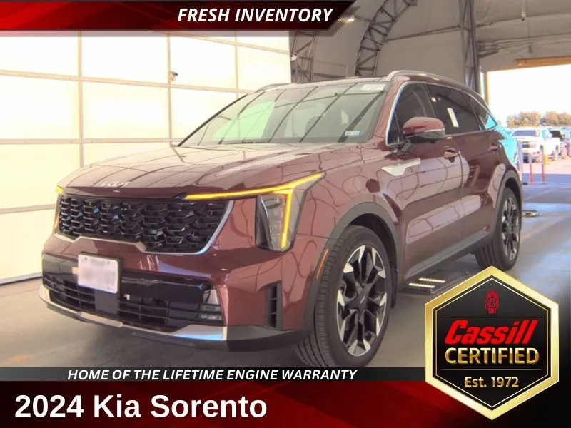 Red 2024 Kia Sorento SX for sale in Cedar Rapids, IA