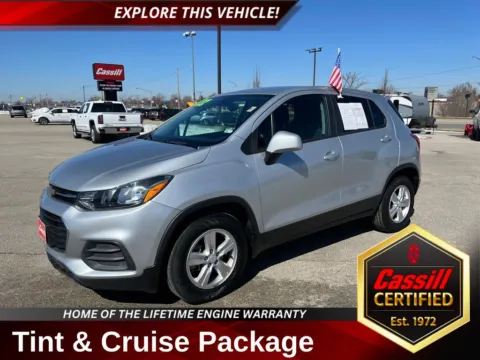 Silver 2022 Chevrolet Trax LS for sale in Cedar Rapids, IA
