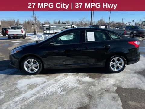 Photos of 2014 Ford Focus SE for sale in Cedar Rapids, IA at Cassill Motors