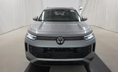 Photos of 2025 Volkswagen Tiguan 2.0T SE for sale in Cedar Rapids, IA at Cassill Motors