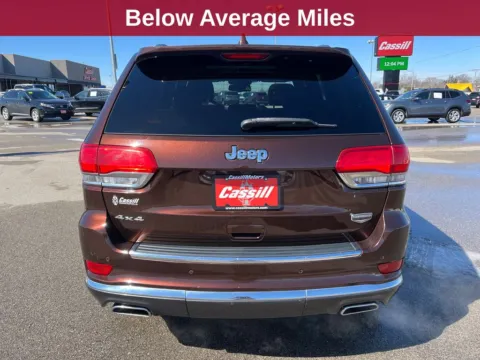 More photos of 2014 Jeep Grand Cherokee Summit at Cassill Motors, IA