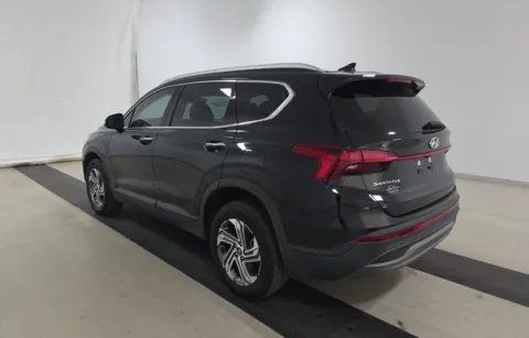 More photos of 2023 Hyundai Santa Fe SEL at Cassill Motors, IA