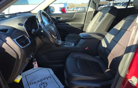 More photos of 2020 Chevrolet Equinox Premier at Cassill Motors, IA