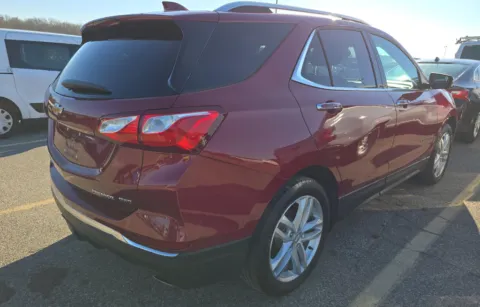 More photos of 2020 Chevrolet Equinox Premier at Cassill Motors, IA