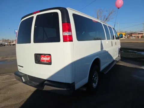 More photos of 2020 Chevrolet Express 3500 LT at Cassill Motors, IA