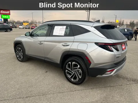 Another view of 2025 Hyundai Tucson Limited for sale in Cedar Rapids, IA at Cassill Motors