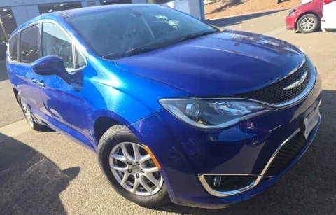 Photos of 2020 Chrysler Pacifica Touring for sale in Cedar Rapids, IA at Cassill Motors